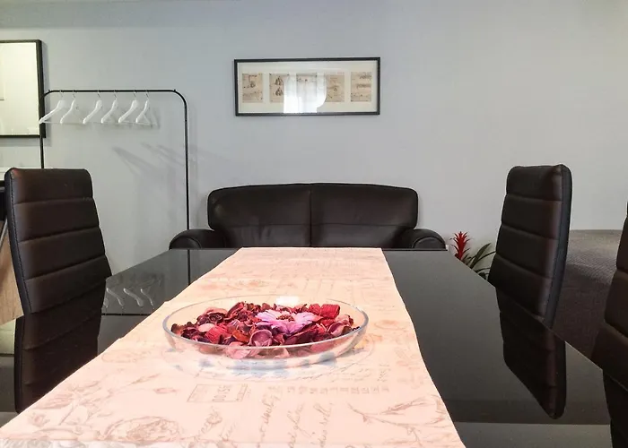 Nav Apartments