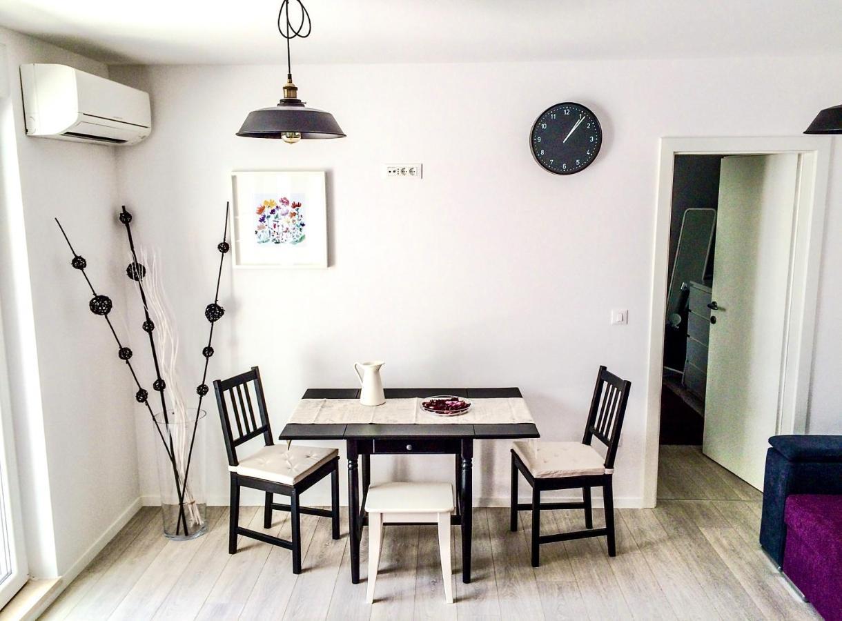 Apartman Nav